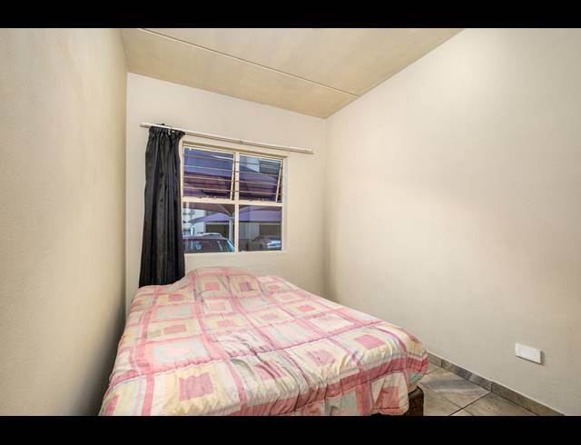 2 BEDROOM APARTMENT FOR SALE IN SUNDOWNER